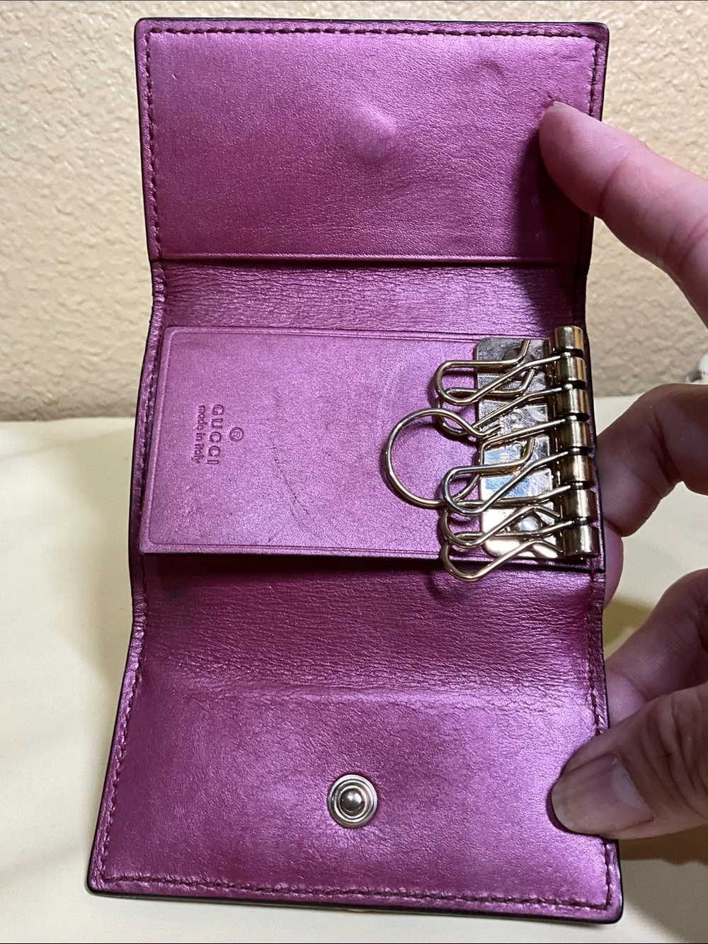 Gucci Brown GG Embossed Leather Key & Card Holder with Gold Hardware - Picture 11 of 13